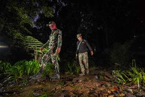 BIB: 
                            <button type="button" onclick="openModal(19245969)" class="btn btn-primary btn-sm float-right btn-popup" data-toggle="modal" data-target=".modal-high-quality">
                        <i class="fas fa-shopping-cart"></i> Add to Cart
                    </button>
                                            <button type="button" onclick="isThisMe(19245969, true)" class="btn btn-success btn-sm float-right btn-popup btn-isme hidden" data-toggle="tooltip" data-placement="bottom" title="นี่คือรูปของคุณใช่ไหม คลิกที่นี่เพื่อเอาเข้าอัลบั้ม">
                        <i class="fas fa-plus"></i> Add to album
                    </button>
                    <button type="button" onclick="isThisMe(19245969, false)" class="btn btn-warning btn-sm float-right btn-popup btn-isnotme hidden">
                        <i class="fas fa-ban"></i> Remove from album
                    </button>